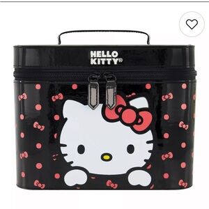 New hello kitty polka dot cosmetics case